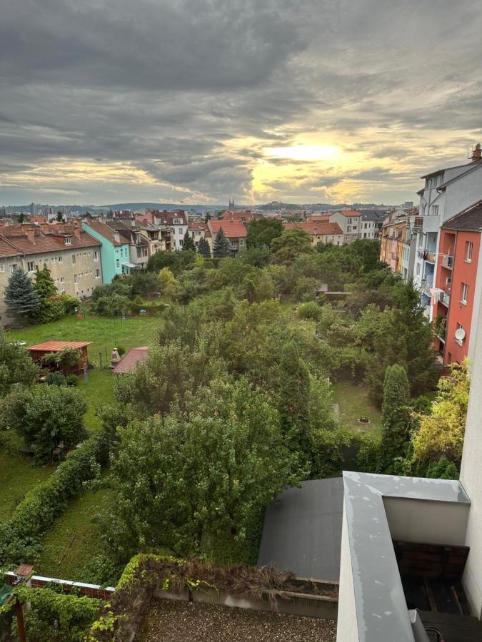 Apartments Spacilova Nearly Center Komarov Bagian luar foto